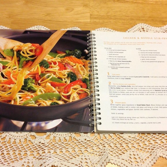 Pampered Chef 29 Minutes to Dinner Vol 2 - Picture 5 of 9